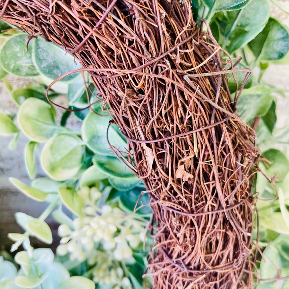 Seeded Baby Eucalyptus Twig Wreath - Picture 9 of 12